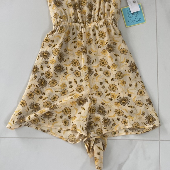 NWT CeCe Bohemian Bazaar size medium women’s romper - Picture 2 of 5